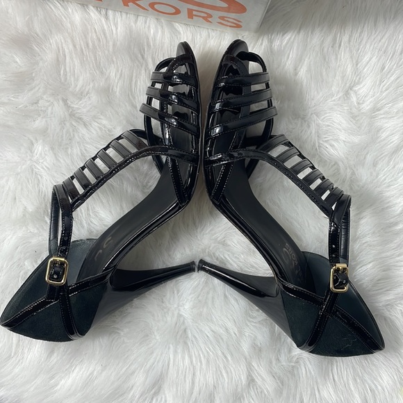 ♥️MICHAEL KORS HEEL’S♥️ - Picture 9 of 16